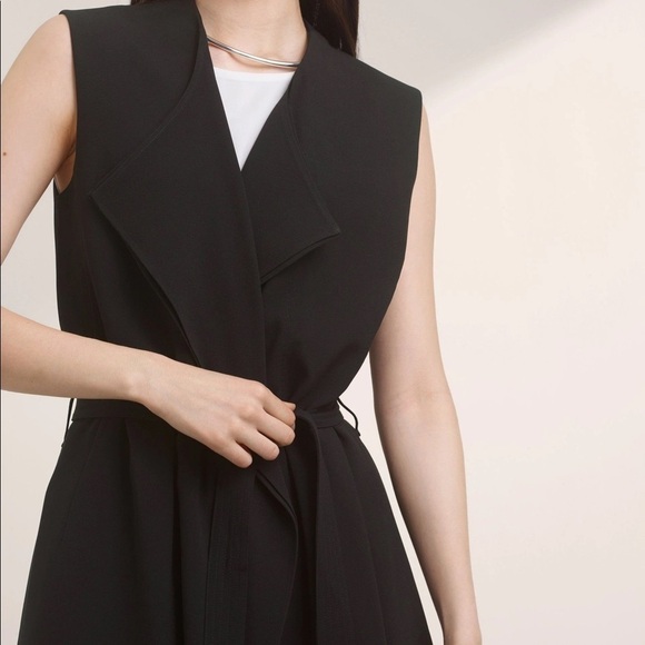 Aritzia Babaton Marcelo Vest​ - Picture 2 of 4